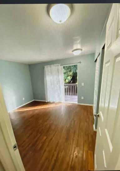 Main picture of 88 Honeycomb Ln