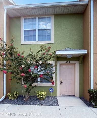 Main picture of 305 Theophilo Mansur Ct