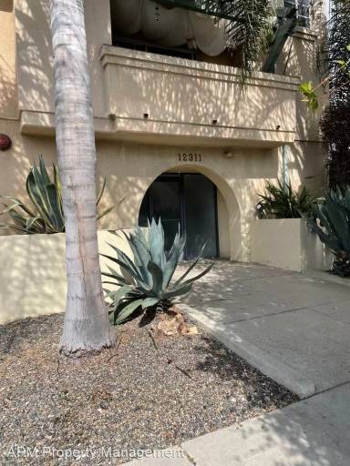 Main picture of 12311 Pacific Ave