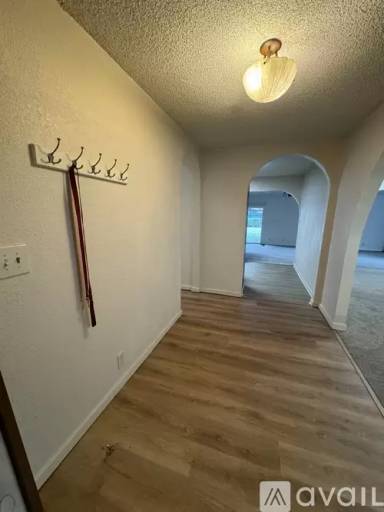Main picture of 107 W Longview Ave