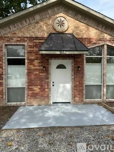Main picture of 202 S 2nd St