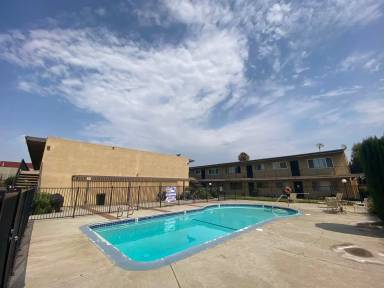 Main picture of 5535 Ackerfield Ave