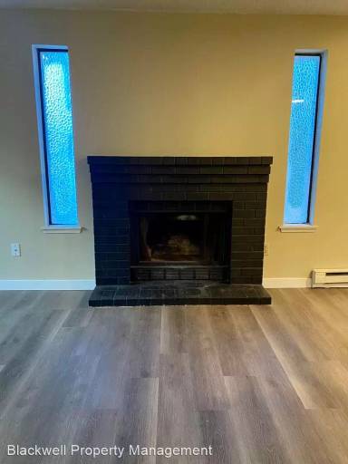 Main picture of 230 E 36th St