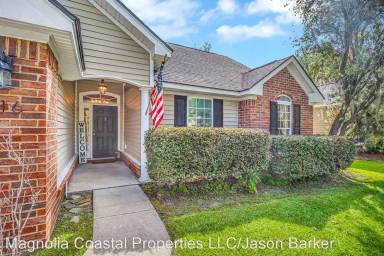 Main picture of 516 Golden Grove Ln
