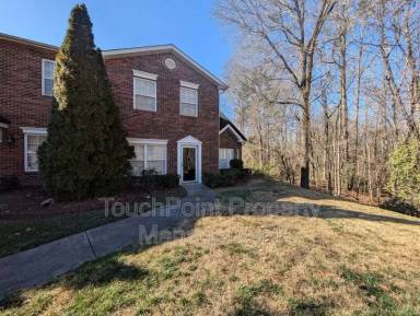 Main picture of 2104 Sardony Ln
