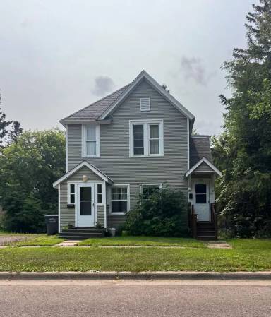Main picture of 124 W Orange St