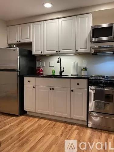 Main picture of 9851 Hellingly Pl
