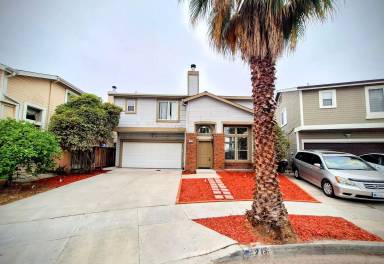 Main picture of 215 Cannikin Ct