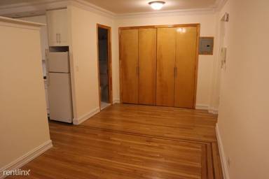 Main picture of 214 E 51st St