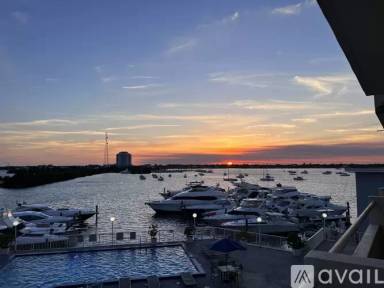 Main picture of North Bay Condominuim