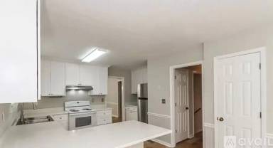 Main picture of 6351 Hillcrest Way