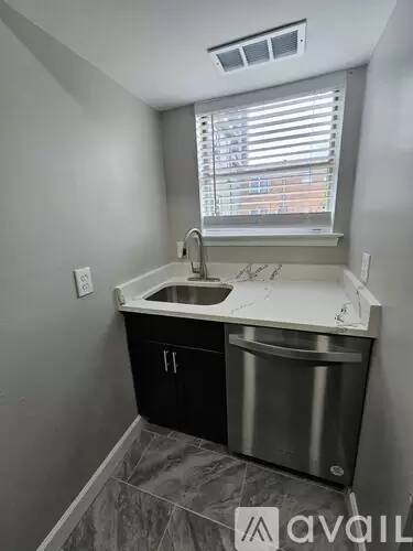 Main picture of 412 N Armistead St