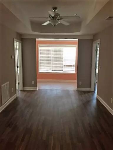 Main picture of 144 N Hines St