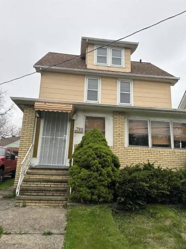 Main picture of 799 London Rd