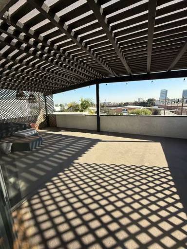 Main picture of 304 Bungalow Dr