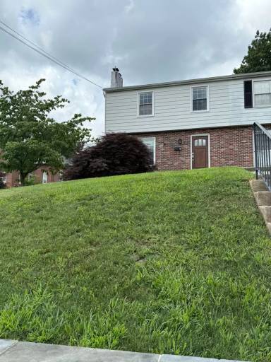 Main picture of 54 S Main St