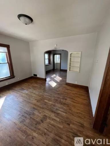 Main picture of 518 S 11th St