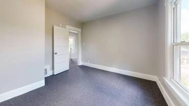 Main picture of 1074 Johnston St