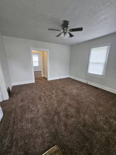 Main picture of 914 Rex Ave