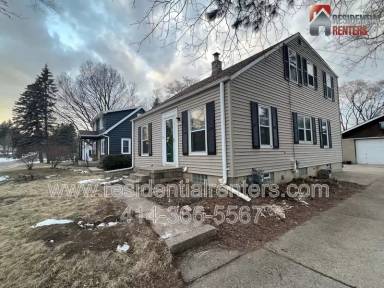 Main picture of 10918 W Wells St