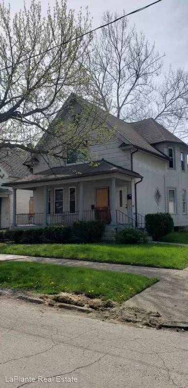 Main picture of 326 E Park St