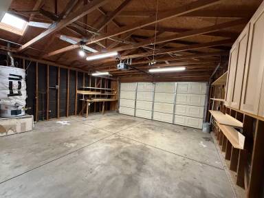 Main picture of 345 Black Hawk Way