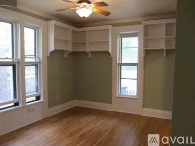 Main picture of 844 W Huron St