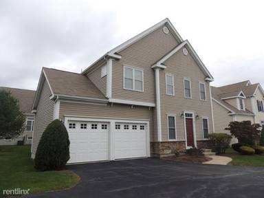 Main picture of 30 Daisy Ln