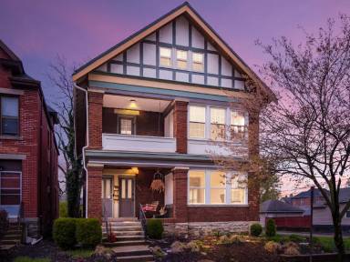 Main picture of 1065 Franklin Ave