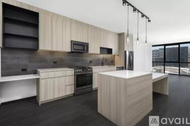 Main picture of Randolph And Ada