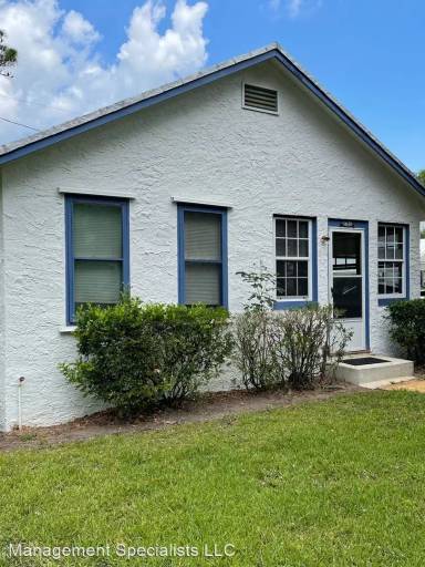 Main picture of 3664 SE Old Saint Lucie Blvd