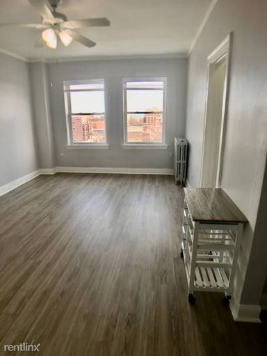 Main picture of 6930,6954,6971,6975 N Greenview Ave Apartments