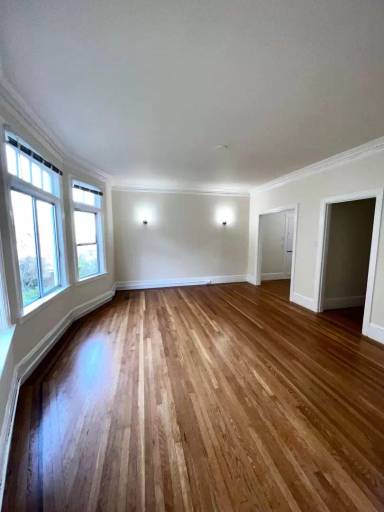 Main picture of 2715 Franklin St