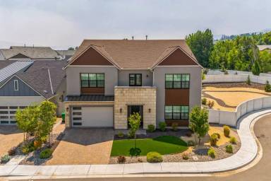Main picture of 114 Bridlemoor Ct