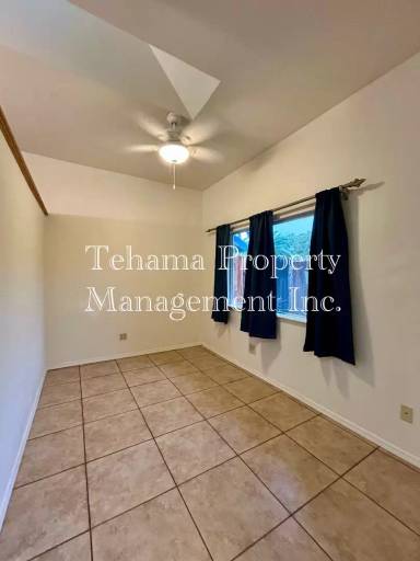 Main picture of 23935 Blackberry Ave