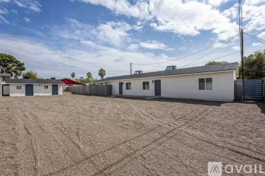 Main picture of 5039 N 18th Ave
