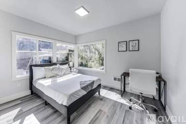 Main picture of 3411 Adeline St