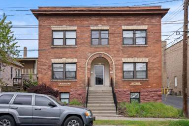 Main picture of 1618 N Lincoln St