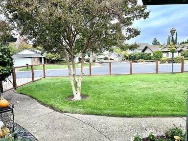Main picture of 2695 Manzanita Dr