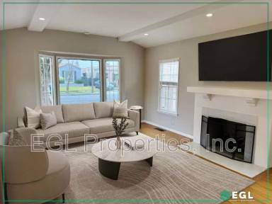 Main picture of 8204 S 2nd Ave