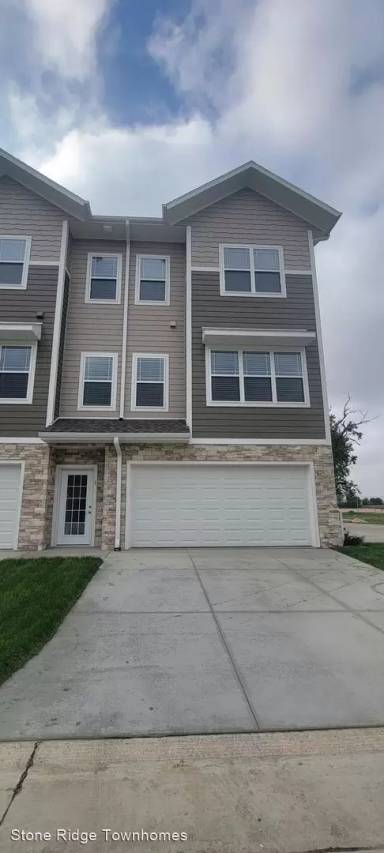 Main picture of Stone Ridge Townhomes