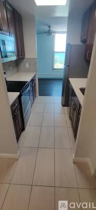 Main picture of 5401 S Hyde Park Blvd