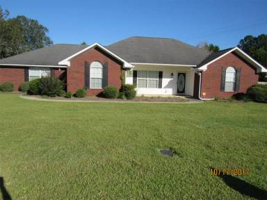 Main picture of 100 Britt Dr