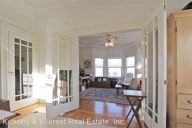 Main picture of 1105 Shrader St