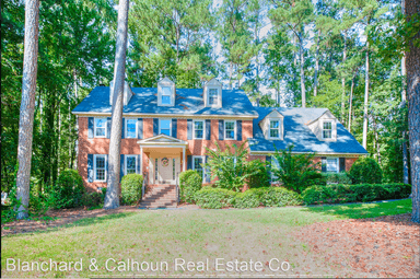 Main picture of 102 Redbud Ln