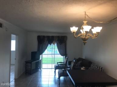 Main picture of 1802 University Ln
