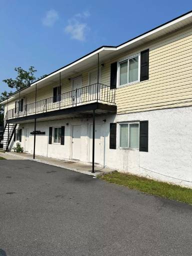 Main picture of 1301 Stiles Ave