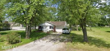 Main picture of 7405 Kumfer Ave