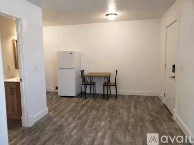 Main picture of 204 Ember Dr