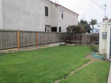 Main picture of 520 12th St